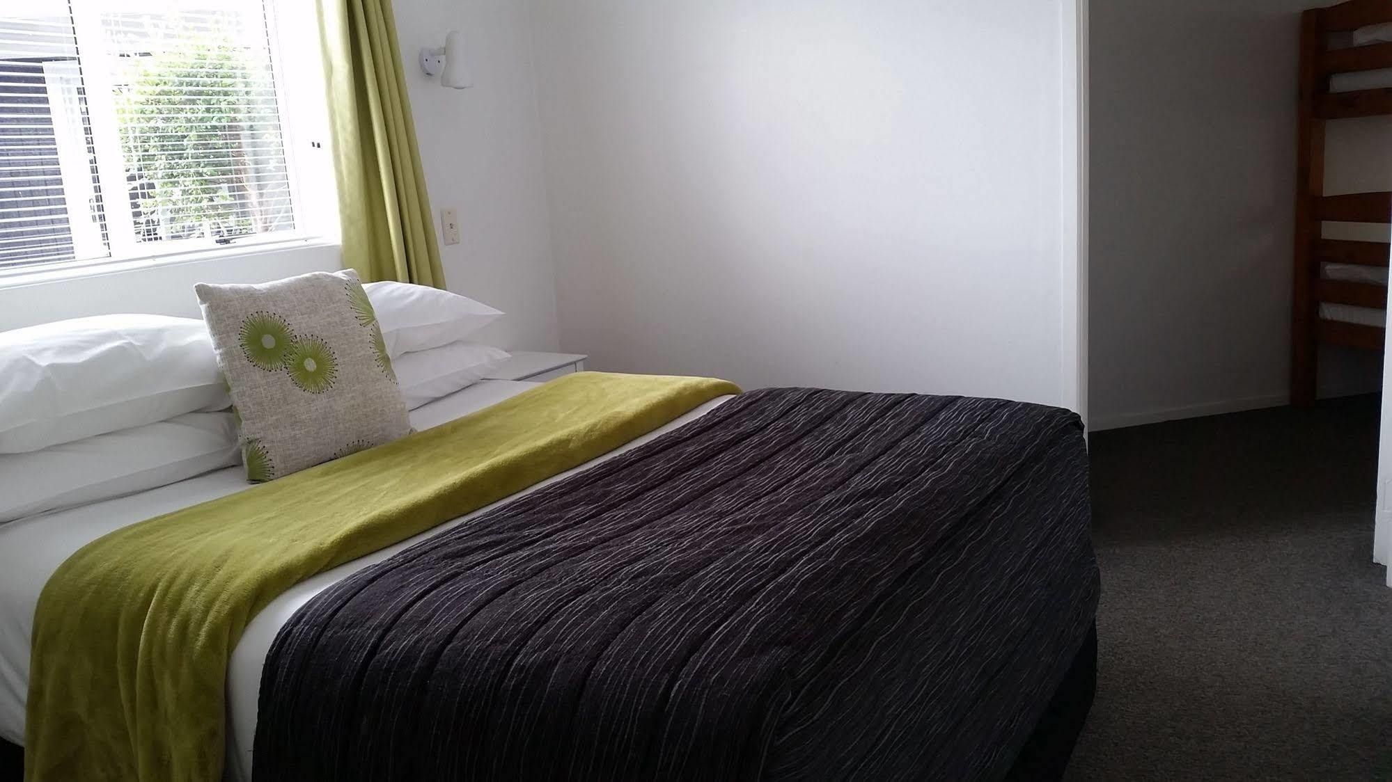 Motel Little Haven Taupo Zewnętrze zdjęcie